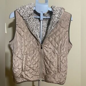 Coffeeshop Nevaeh Reversible Wubby Vest